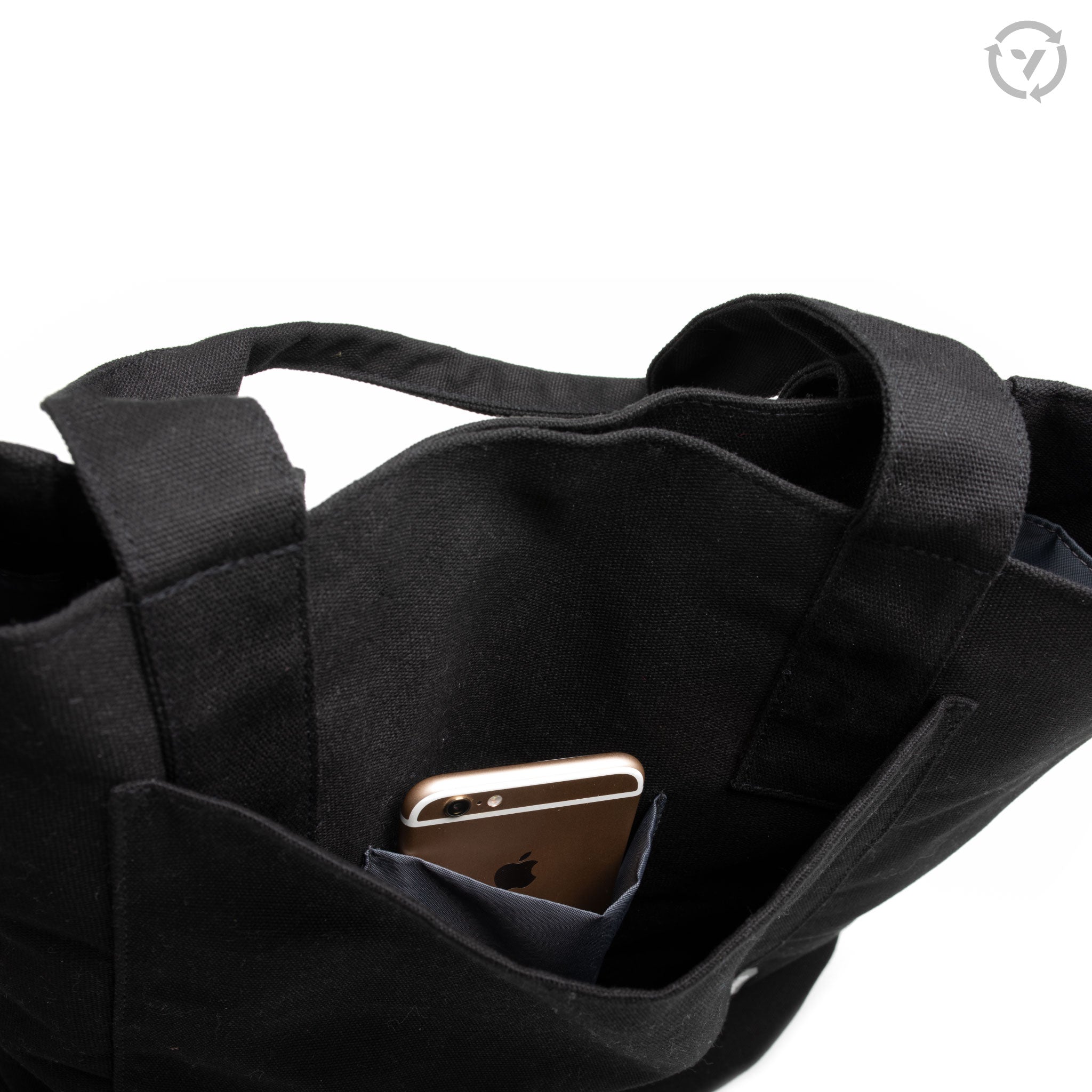 VOORAY Zoey Tote
